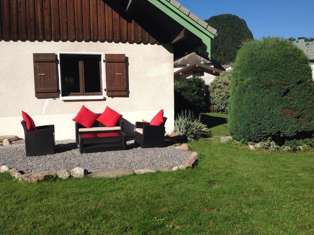 Spacious Ski Chalet In Traditional French Village, Sleeps 8, Four Star With Fibre Broadband 아봉당스 외부 사진