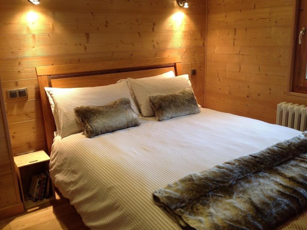Spacious Ski Chalet In Traditional French Village, Sleeps 8, Four Star With Fibre Broadband 아봉당스 외부 사진
