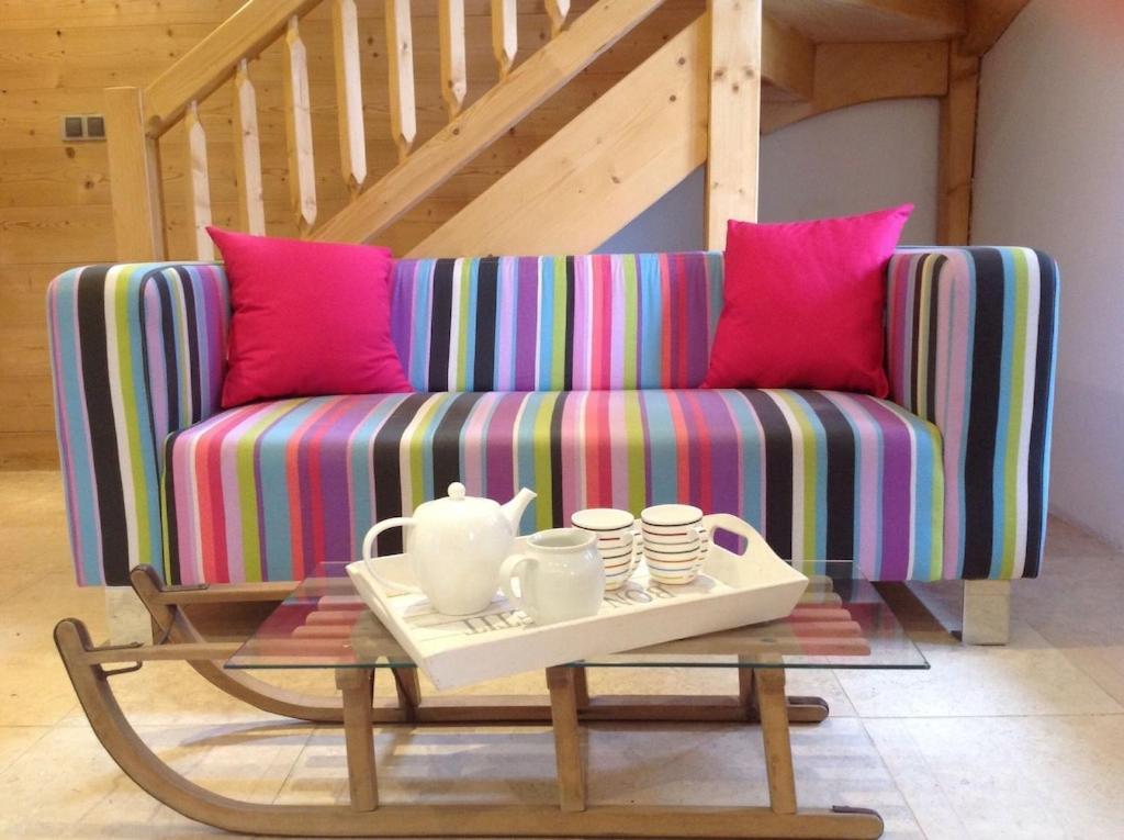 Spacious Ski Chalet In Traditional French Village, Sleeps 8, Four Star With Fibre Broadband 아봉당스 외부 사진