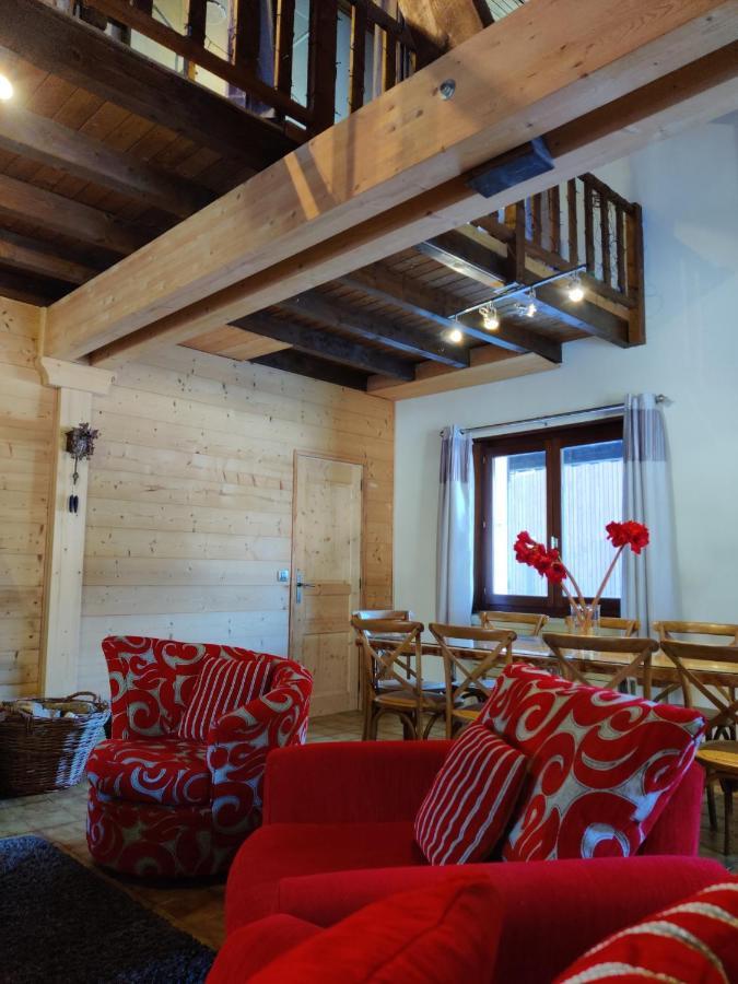 Spacious Ski Chalet In Traditional French Village, Sleeps 8, Four Star With Fibre Broadband 아봉당스 외부 사진