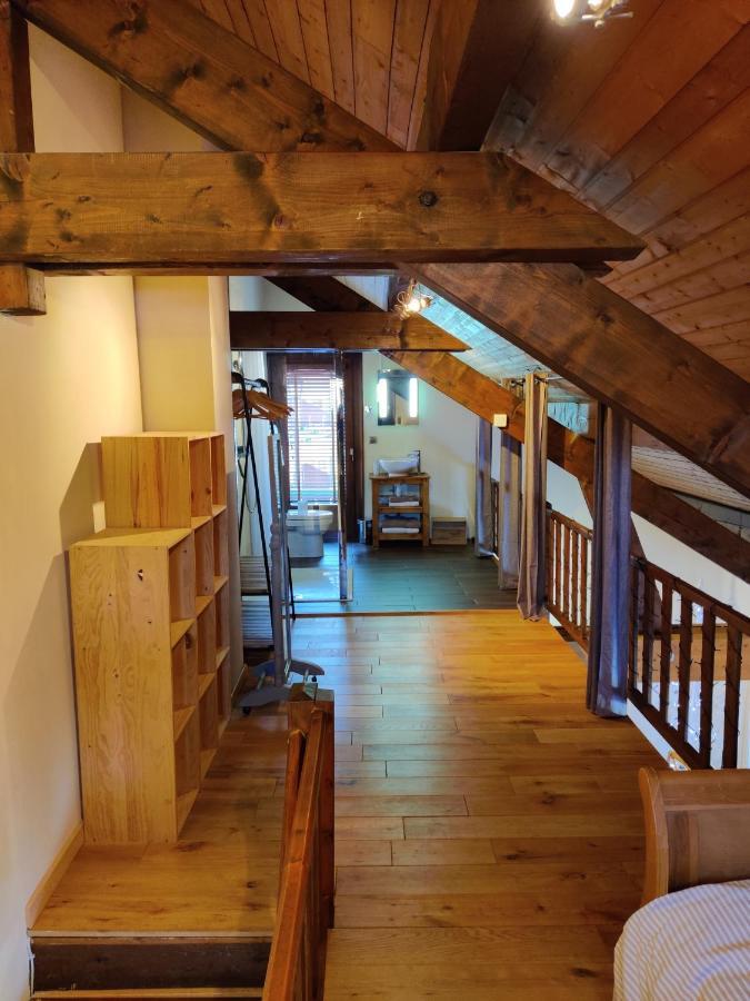 Spacious Ski Chalet In Traditional French Village, Sleeps 8, Four Star With Fibre Broadband 아봉당스 외부 사진