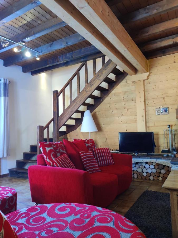 Spacious Ski Chalet In Traditional French Village, Sleeps 8, Four Star With Fibre Broadband 아봉당스 외부 사진